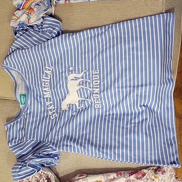 Girls size 7 tops bundle - Picture 2 of 4